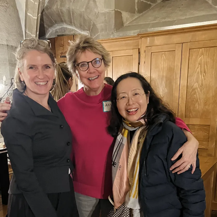 Jacqui DeFelice with Anne Hornung-Soukup ’74, a third-generation Smithie (middle), and Hiroko Tsuboi-Friedman ’93 (right) in Geneva.